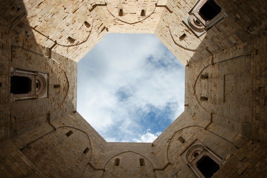 Castel Del Monte Private Tour: the Crown of Italy