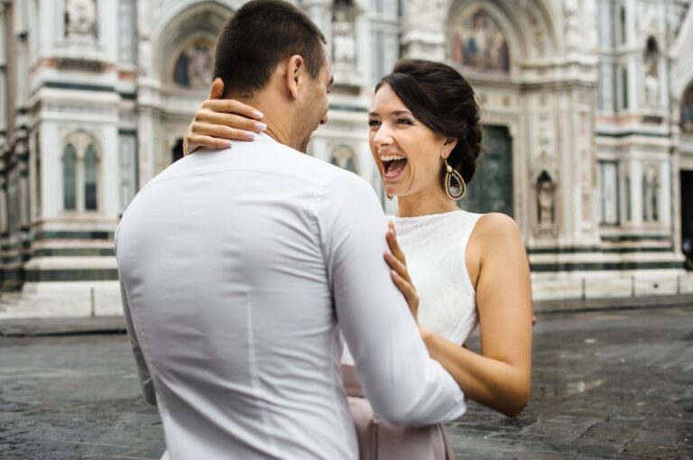 Florence: Private Professional Photoshoot Outside the Duomo