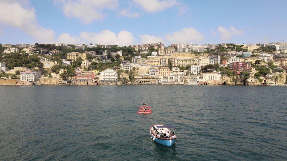 Naples: Castel Dell’ovo Boat Tour