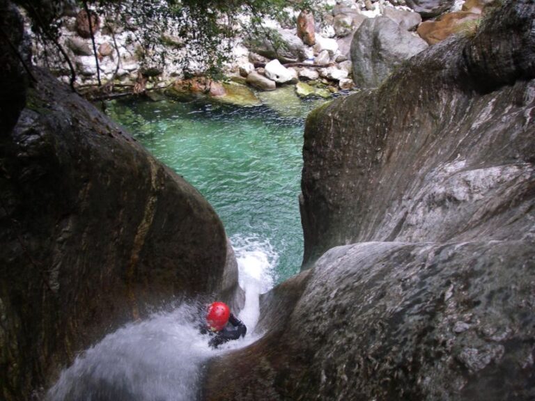 Tuscany: Canyoning Adventure Day Trip