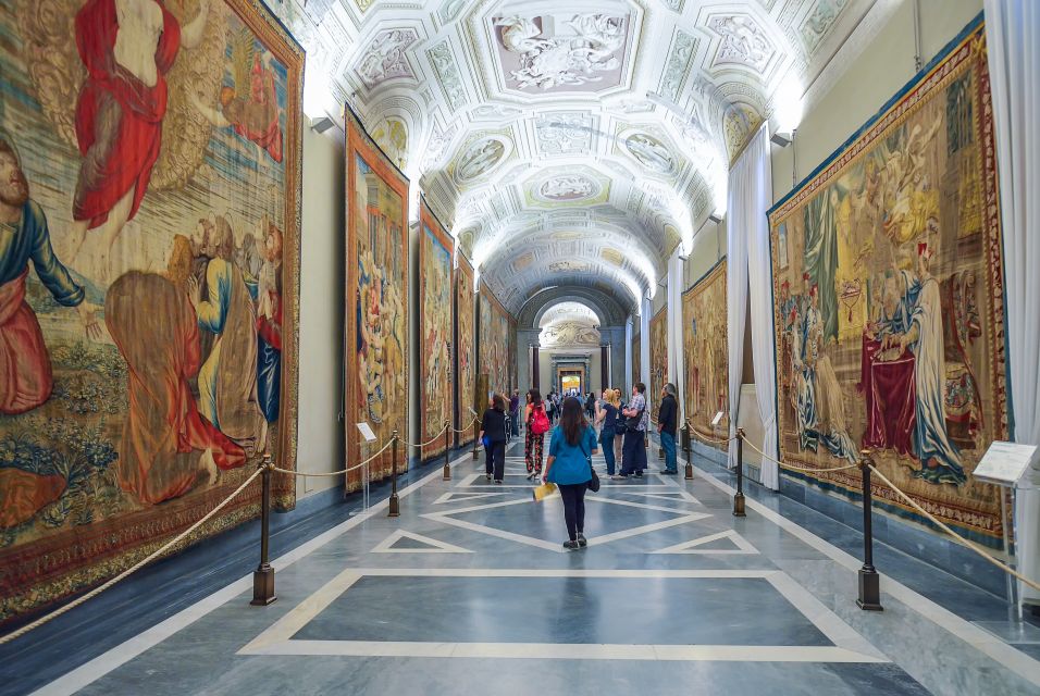 Fast Track: Sistine Chapel & St. Peter's Basilica - Experience Highlights