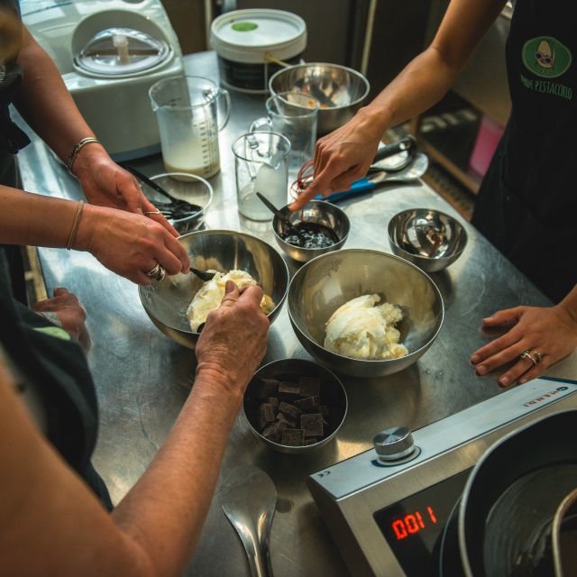 Rome: Gelato Masterclass With Live Chief and Tastings - Experience Highlights and Ice Cream Varieties