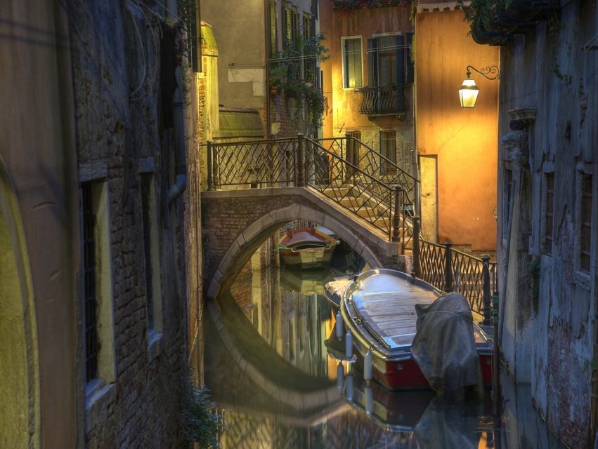 Venice: Sunset Gondola Ride & Guided Walking Tour - Guided Walking Tour Highlights