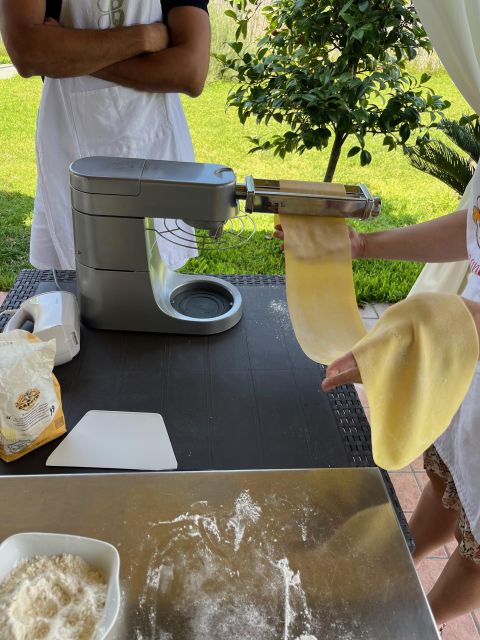 Cooking Class in Pompeii and Tasting of Typical Products - Highlights of the Surroundings