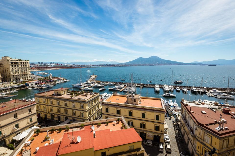 Naples: Express Walk With a Local in 60 Minutes - Inclusions