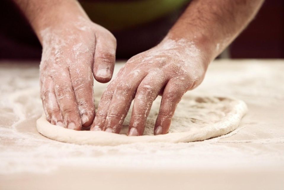 Neapolitan Pizza Making Class in Florence - Directions