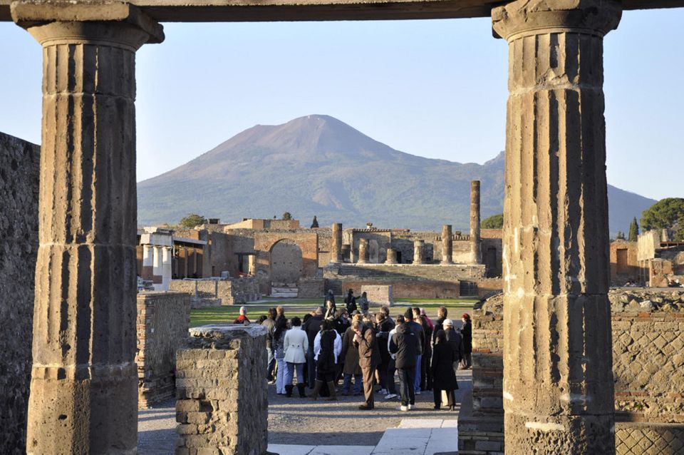 Pompeii Ruins 2-Hour Guided Tour From Sorrento - Participant Experience and Review Summary