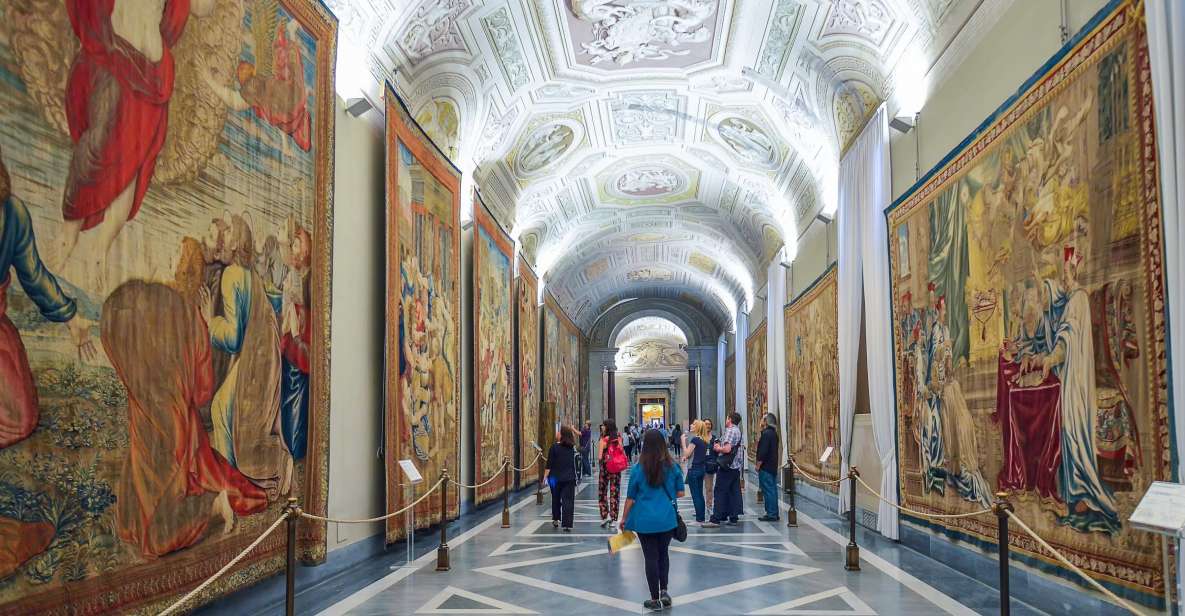 Fast Track: Sistine Chapel & St. Peter's Basilica - Just The Basics