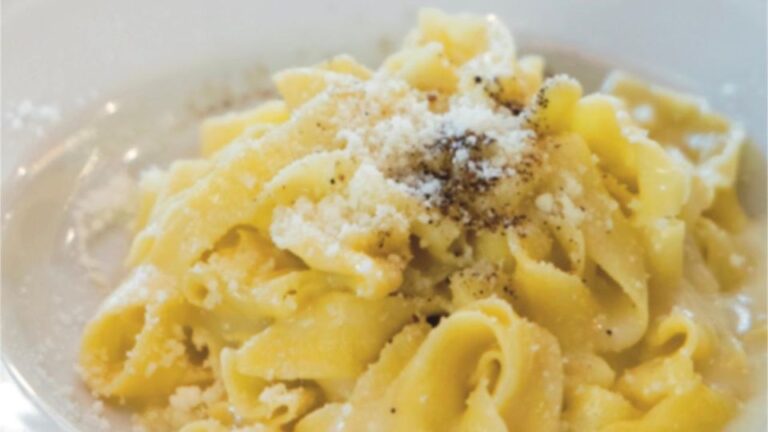 Fettuccine, Ravioli and Tiramisu Making in Piazza Cavour