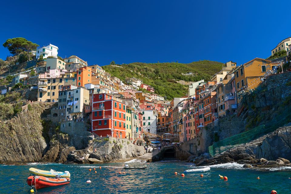 Pisa and Manarola, the Jewel of Cinque Terre, From Livorno - Activity Details