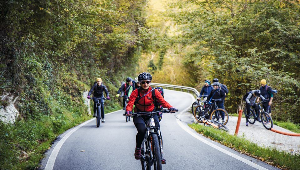 Pederobba: Guided E-Bike Tours in the Prosecco Hills - Tour Inclusions