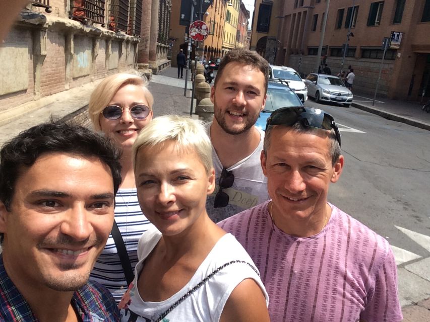 Best of Bologna: Private & Personalised Walking Experience - Additional Tips