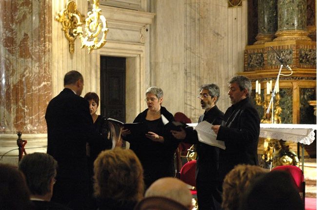 Rome: Capuchin Crypt & Museum Tour With Choral Concert - Just The Basics